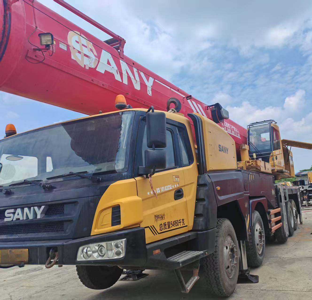 Used  2017 SANY 100-ton Truck Crane