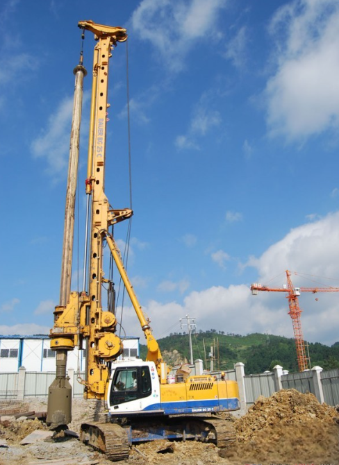Used Bauer Rotary Drilling Rig