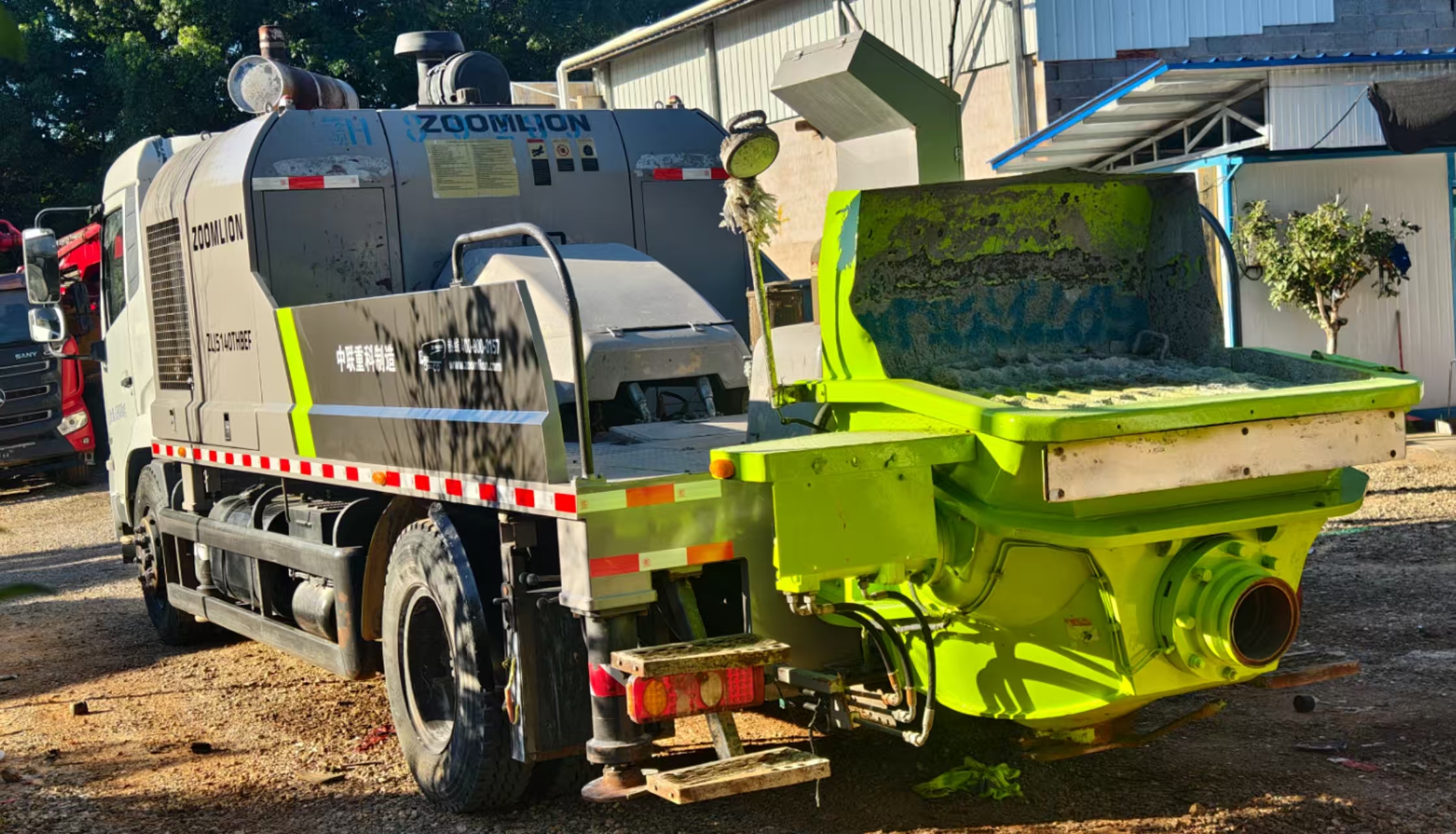 Used Zoomlion Truck-Mounted Concrete Pump