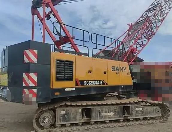 Used SANY SCC5500A is a 550-ton class crawler crane 2