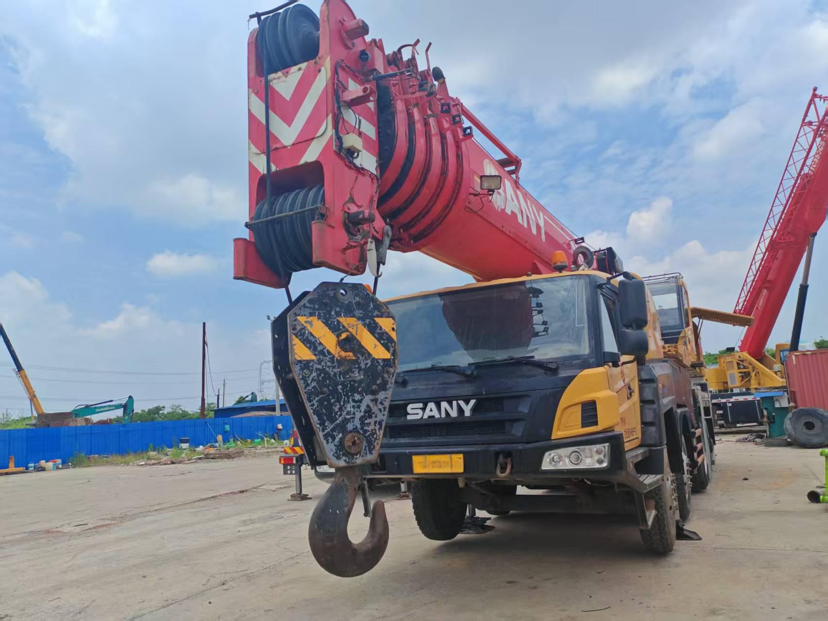 Used  2017 SANY 100-ton Truck Crane