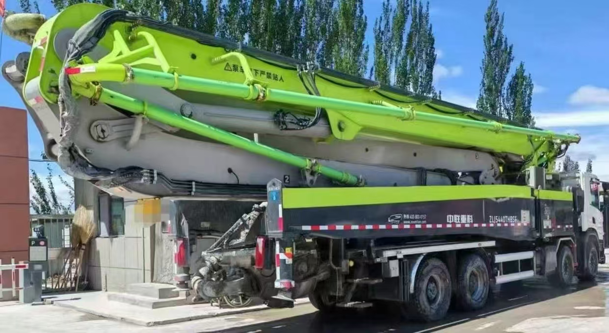 Used 2023 Zoomlion 62m Concrete Pump Truck (Scania Chassis)