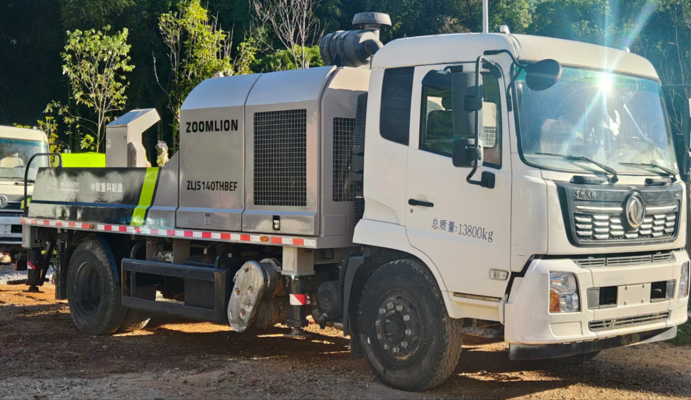 Used Zoomlion truck-mounted concrete pump