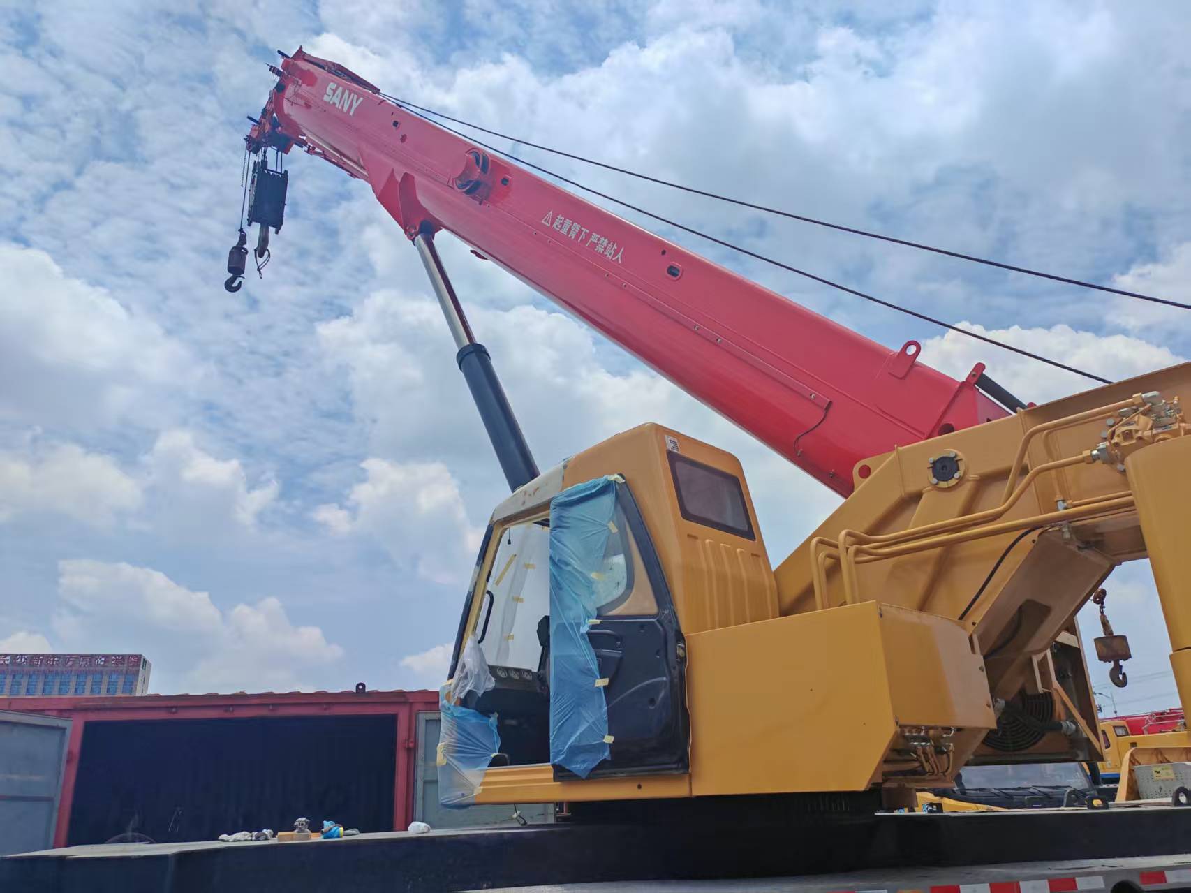 Used 2022 SANY 35-ton Truck Crane