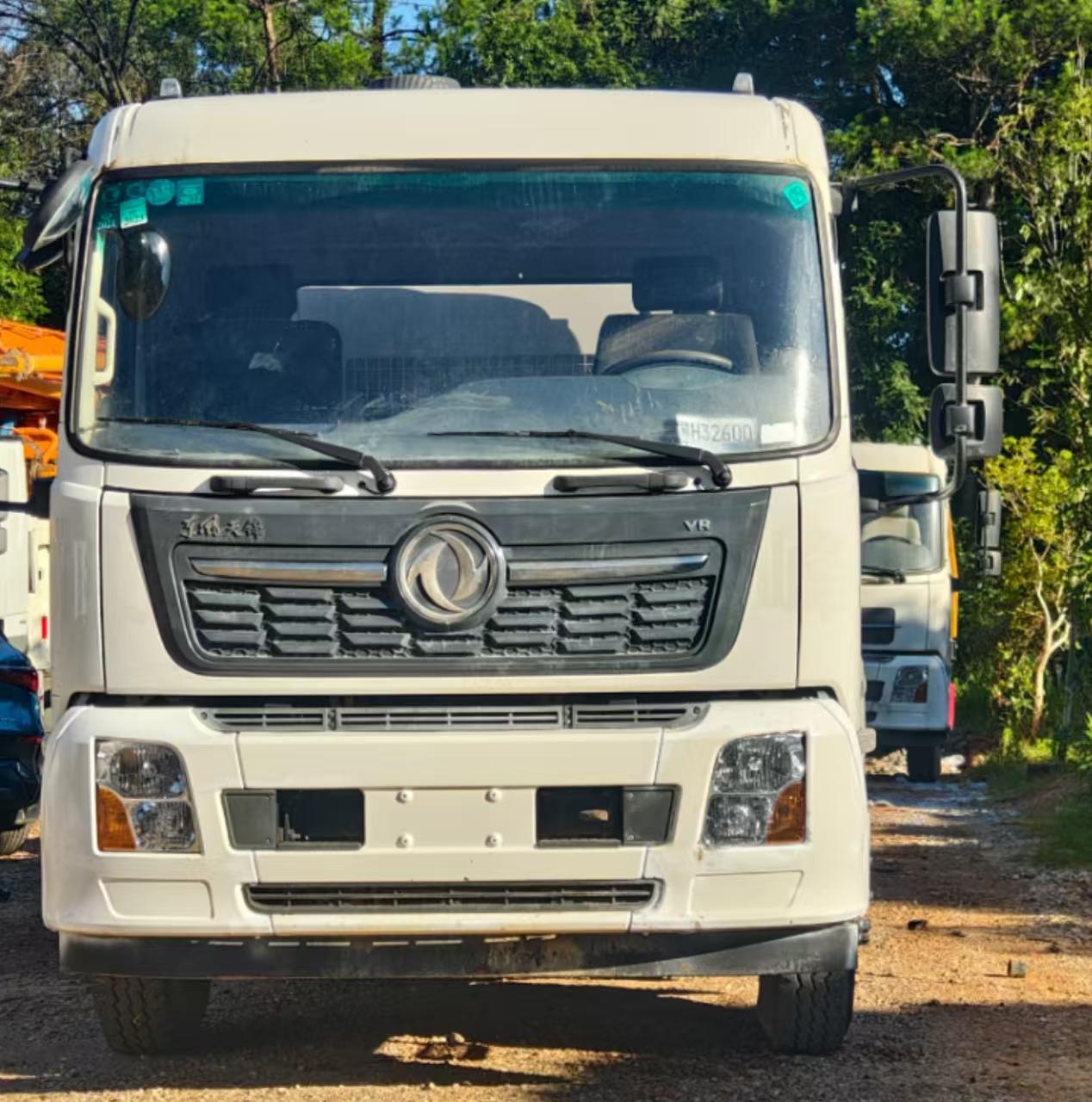 Used Zoomlion truck-mounted concrete pump