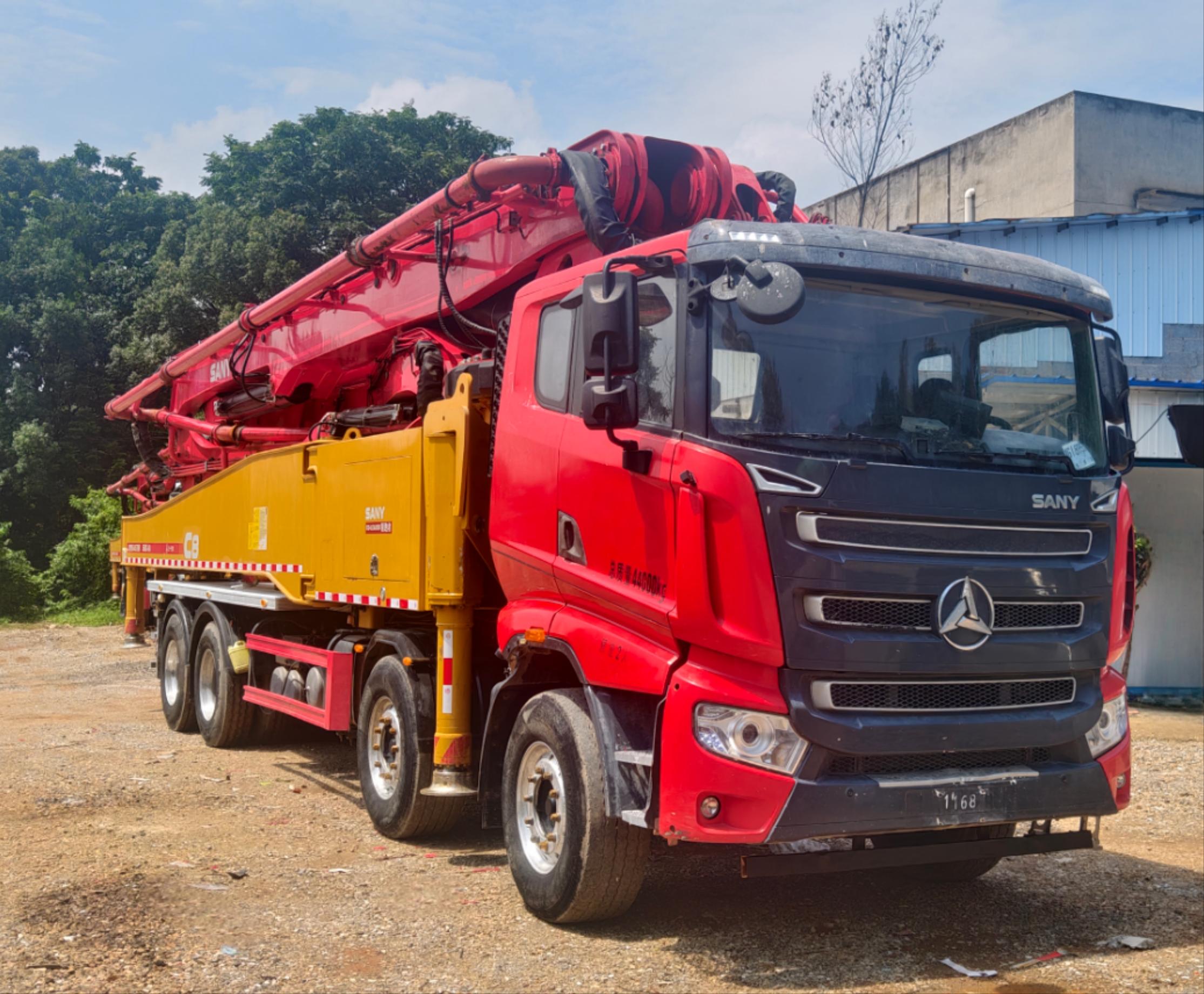 Used SANY Concrete Pump Truck 56 meters
