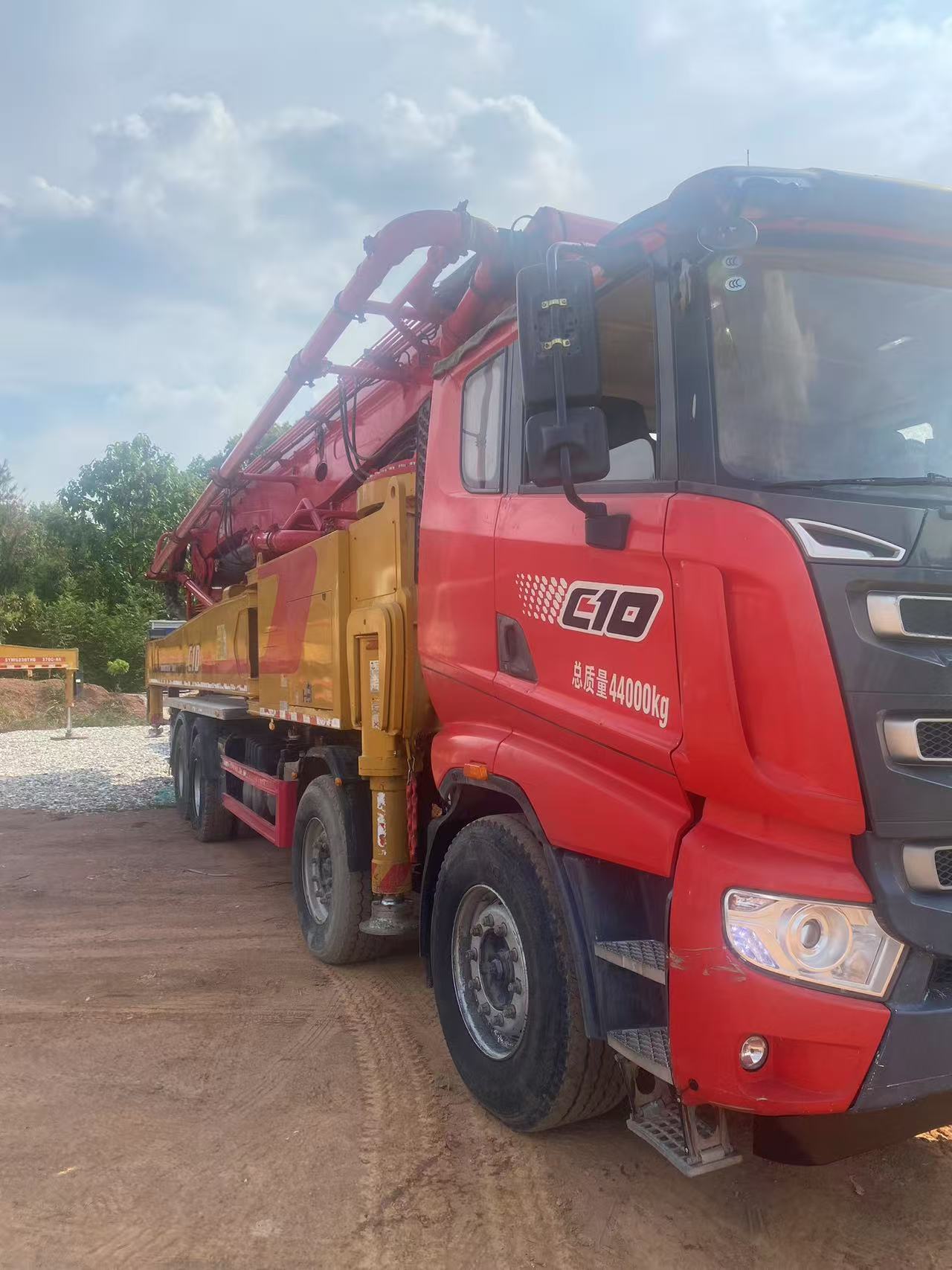 SANY used concrete pump truck
