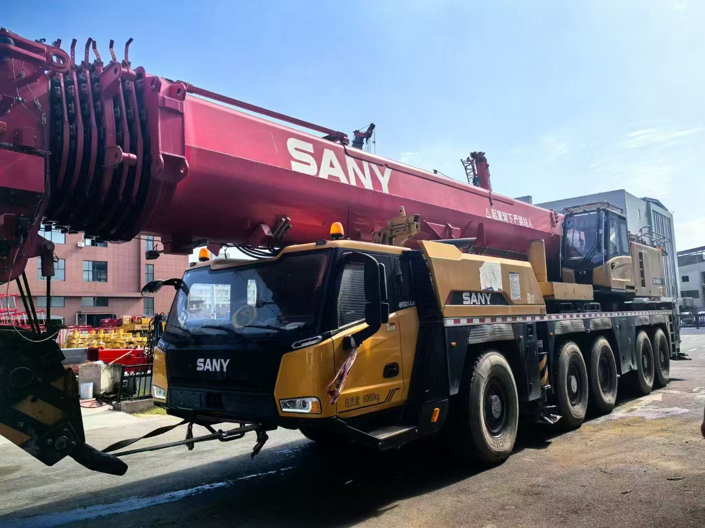Used SANY 100-ton truck crane